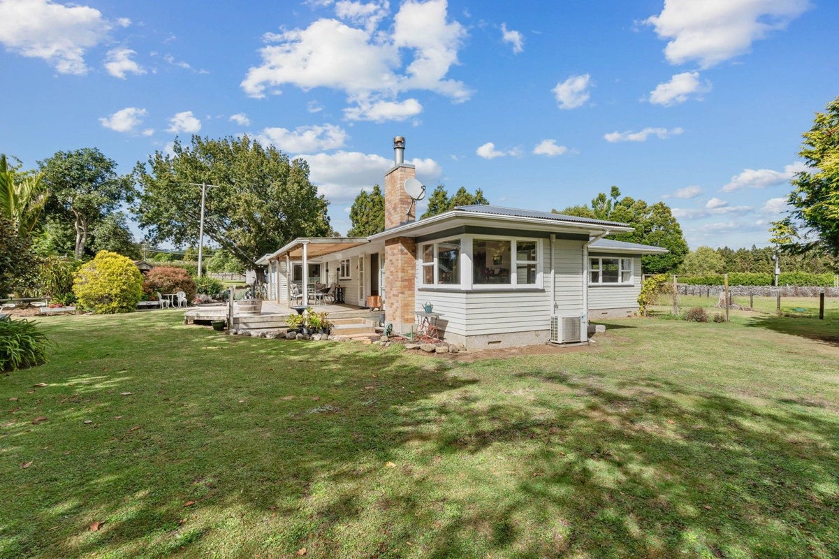 648 Mangakahia Road, Whangarei - Carousel 1