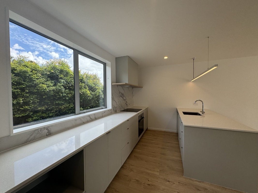 6/39 Archers Road, Hillcrest, Auckland - Carousel 2