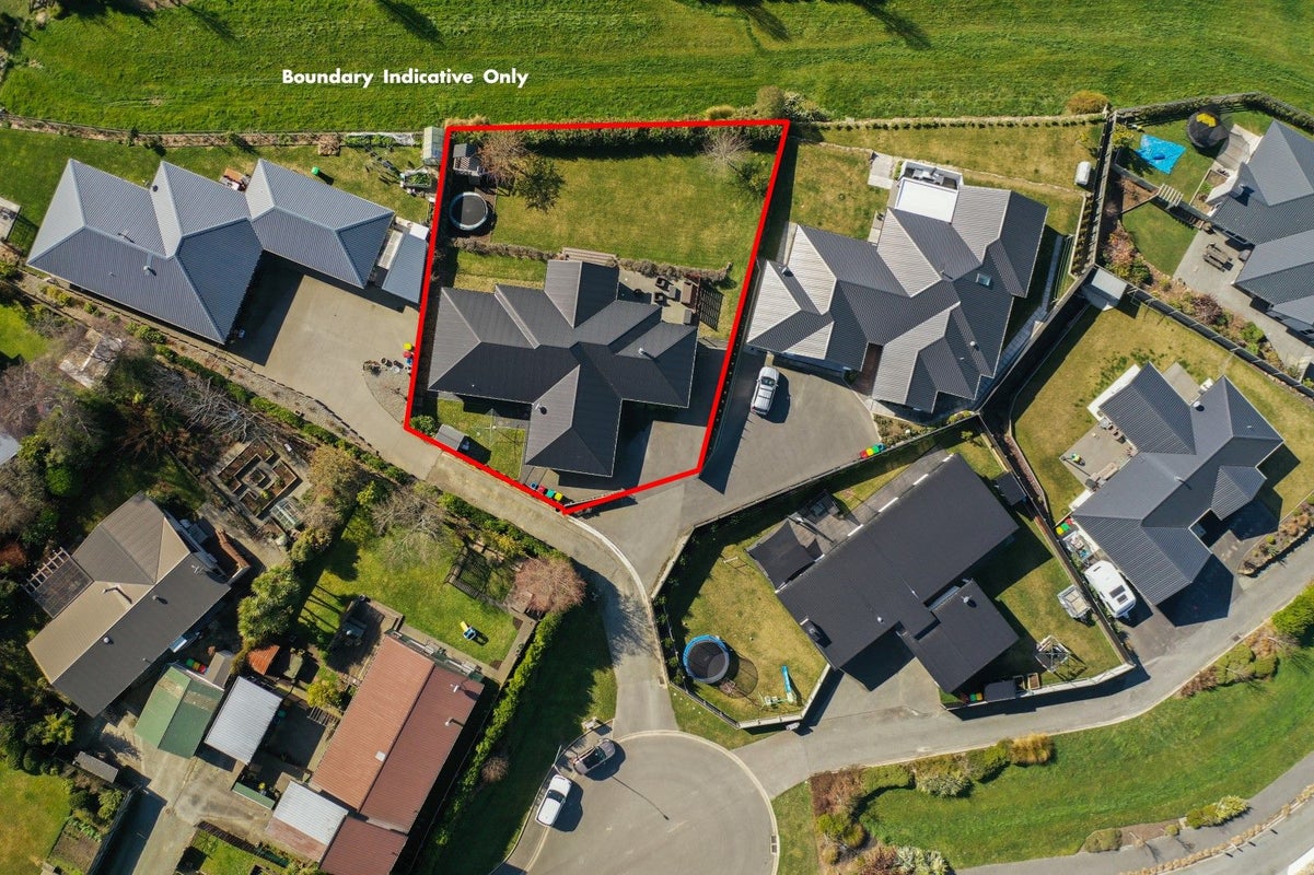 1 Grosvenor Grange, Gleniti, Timaru - Carousel 26