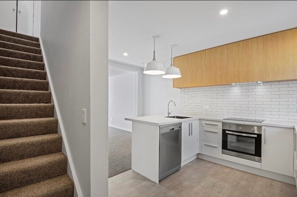 5/18 New Brighton Road, Shirley, Christchurch - Carousel 2