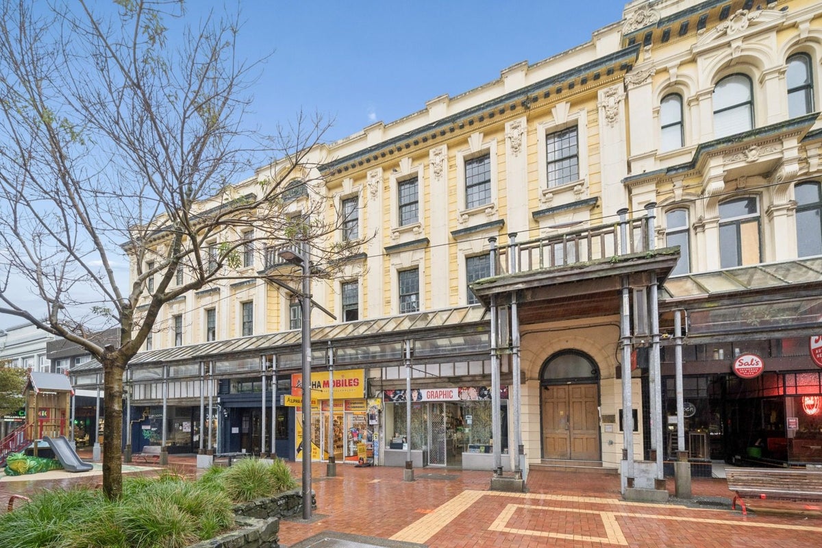 12/107 Cuba Street, Te Aro, Wellington - Carousel 1