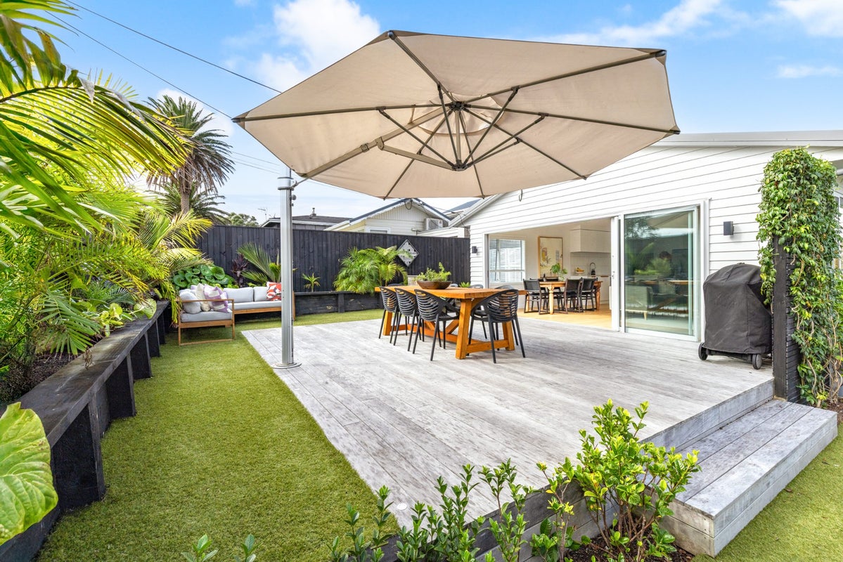 1/46 Hastings Road, Mairangi Bay, Auckland - Carousel 1