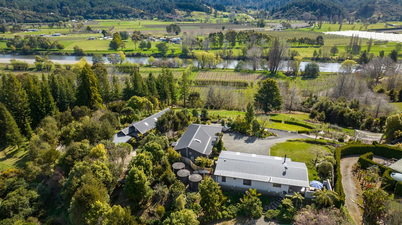 273 College Street, Motueka - Carousel 1