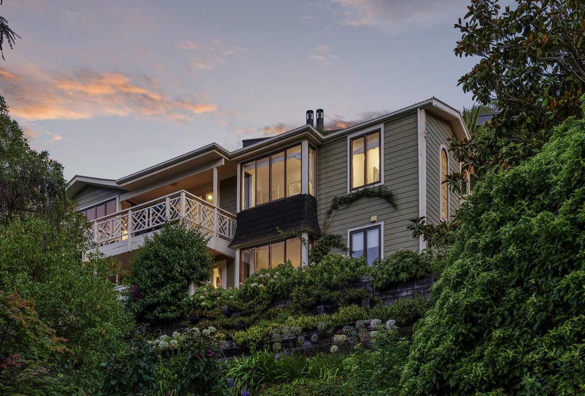 97 Richmond Hill Road, Richmond Hill, Christchurch - Carousel 1