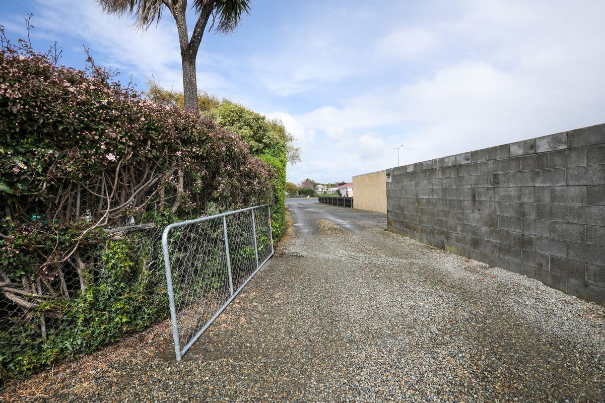 31 Highfield Terrace, Newfield, Invercargill - Carousel 24