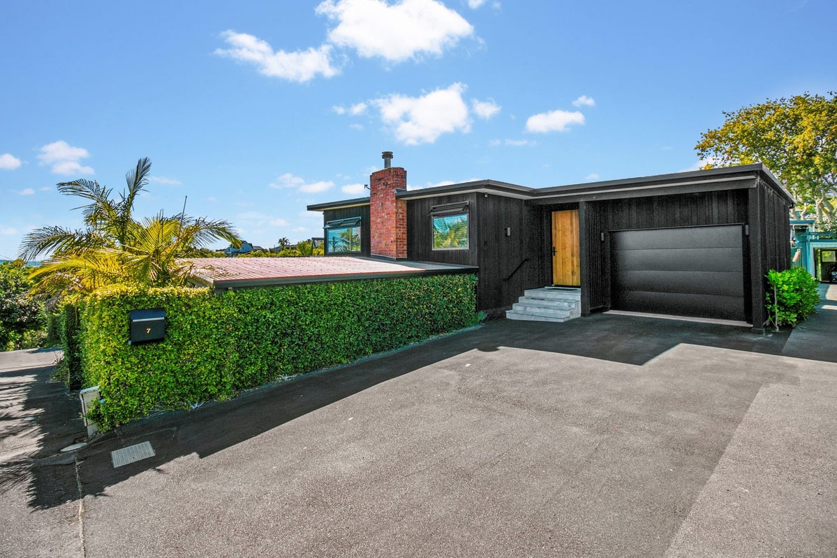 7 Wootton Road, Remuera, Auckland - Carousel 2