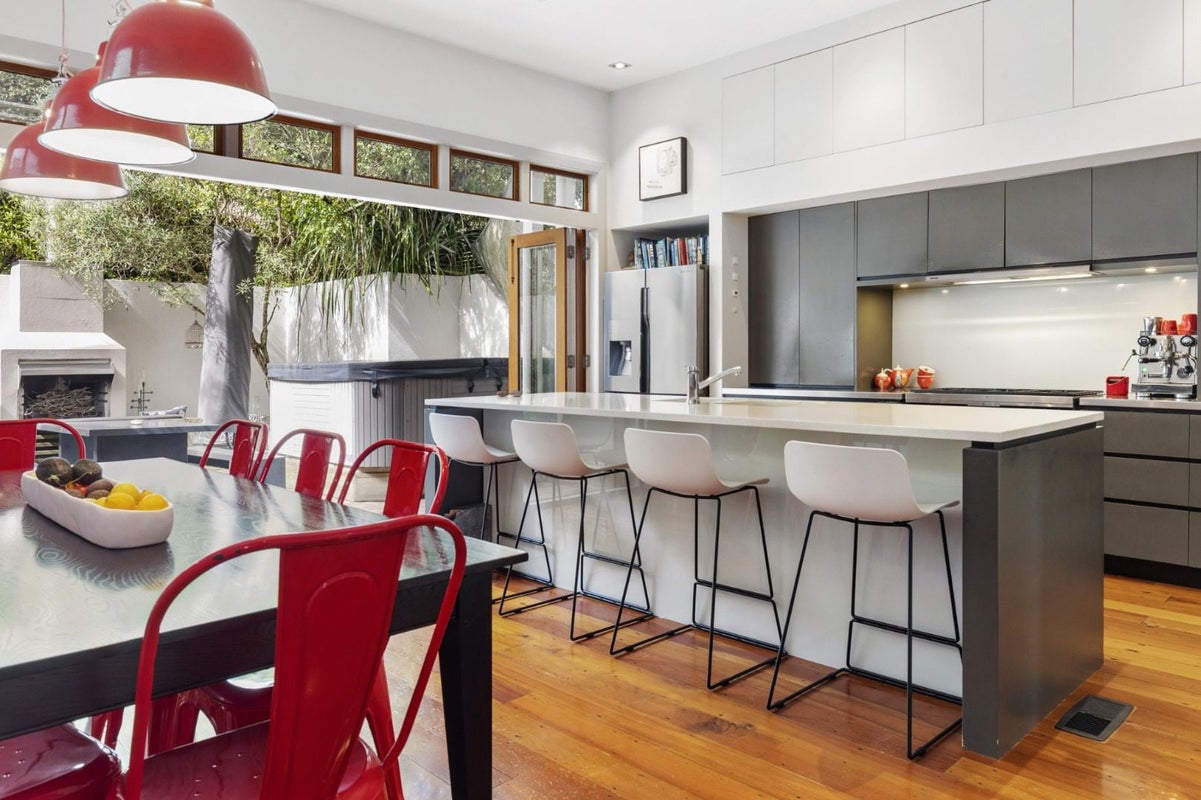 43 Grove Road, Kelburn, Wellington - Carousel 2