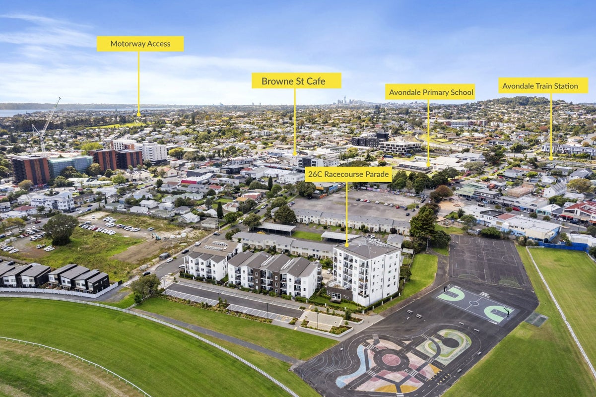 502/26C Racecourse Parade, Avondale, Auckland - Carousel 19