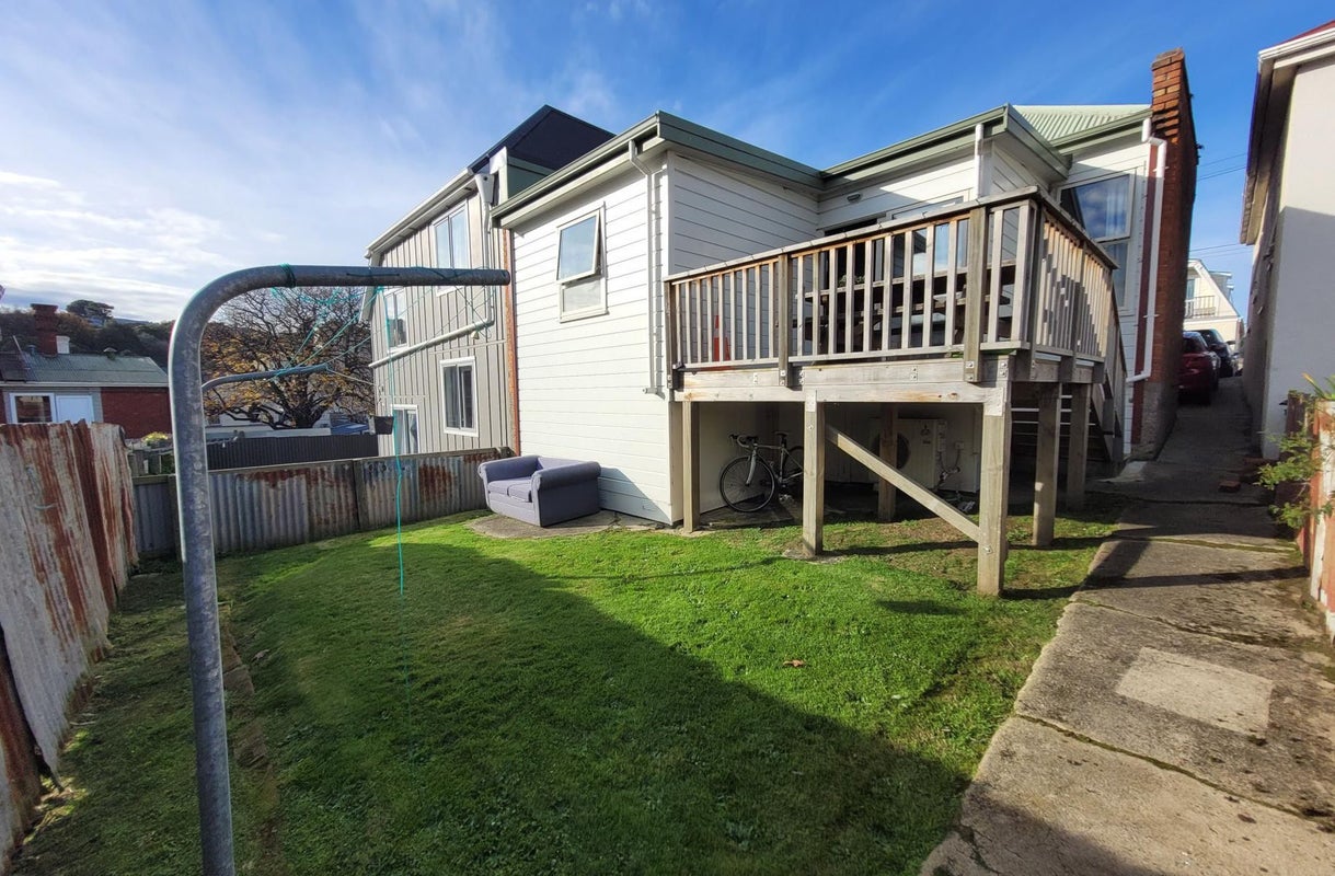 12 Agnew Street, North Dunedin, Dunedin - Carousel 20