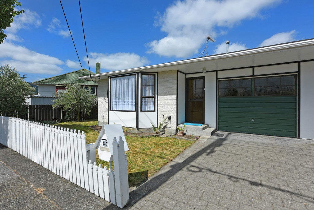 48 McHardie Street, Trentham, Upper Hutt - Carousel 1