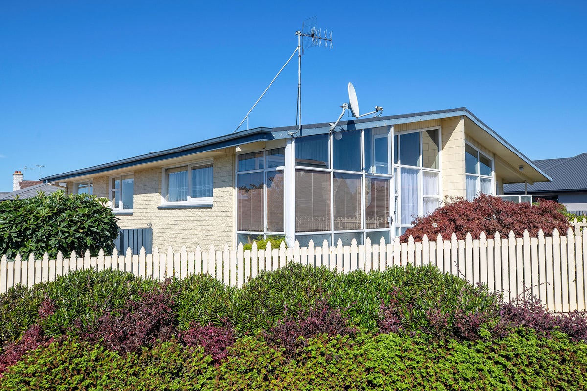 1/122 Wai-Iti Road, Highfield, Timaru - Carousel 2