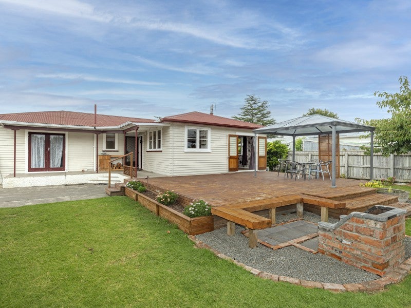13 Cochrane Street, Elgin, Gisborne - Carousel 1