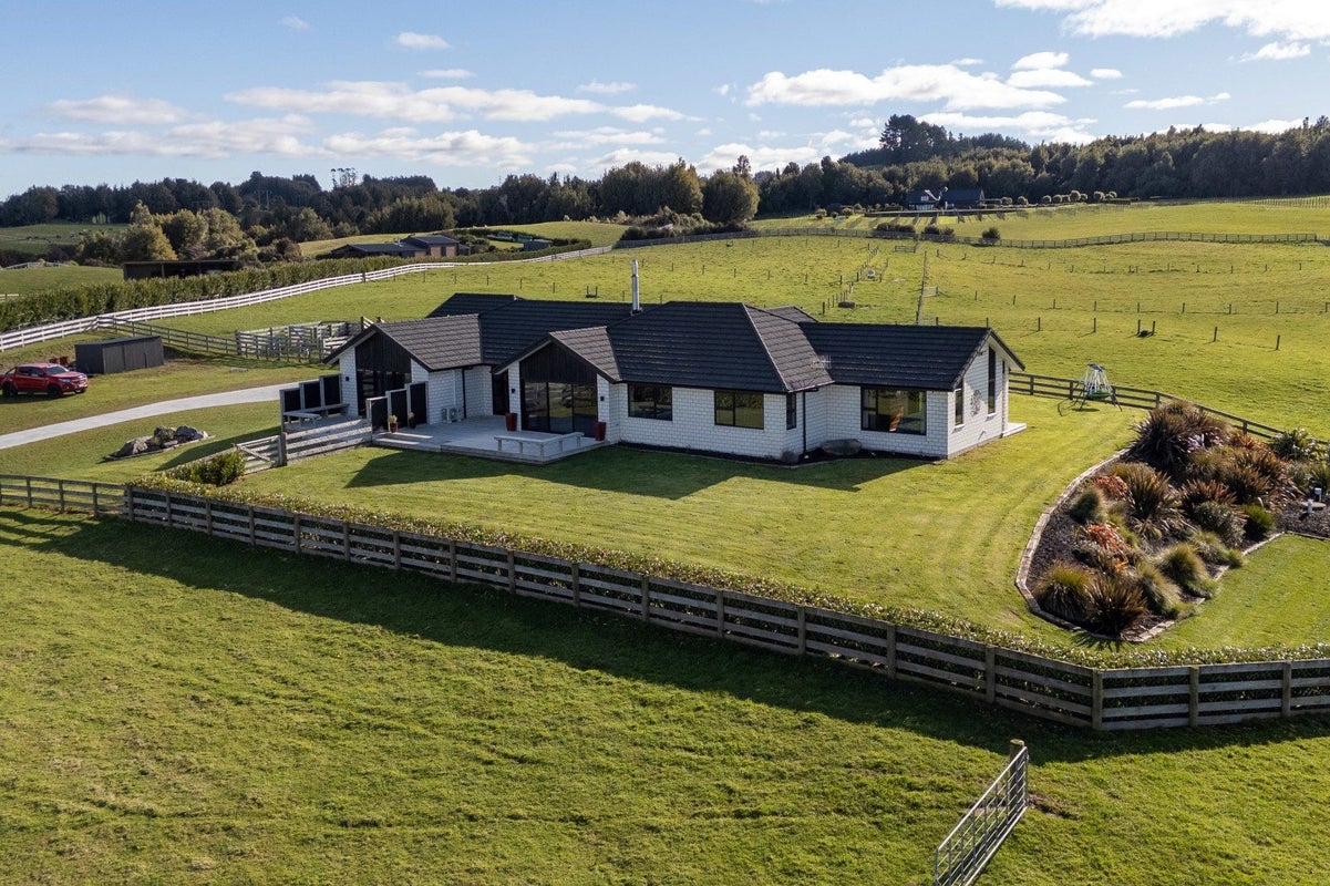 66 Todd Duncan Drive, Rotorua - Carousel 2