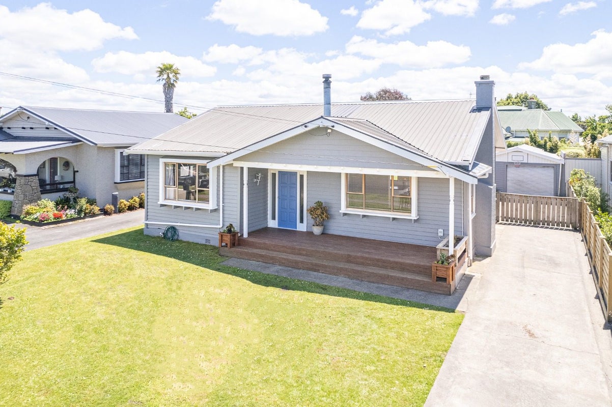 65 Maxwell Avenue, Durie Hill, Whanganui - Carousel 1