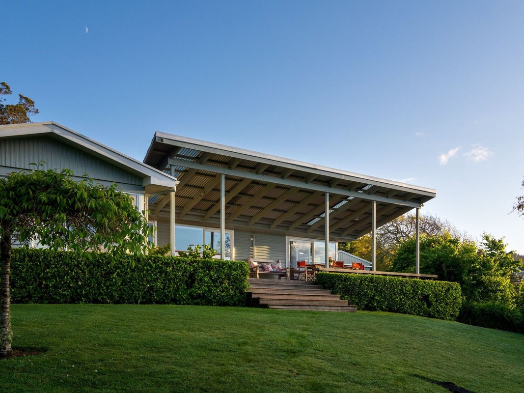 205 Russell Street, Whataupoko, Gisborne - Carousel 2
