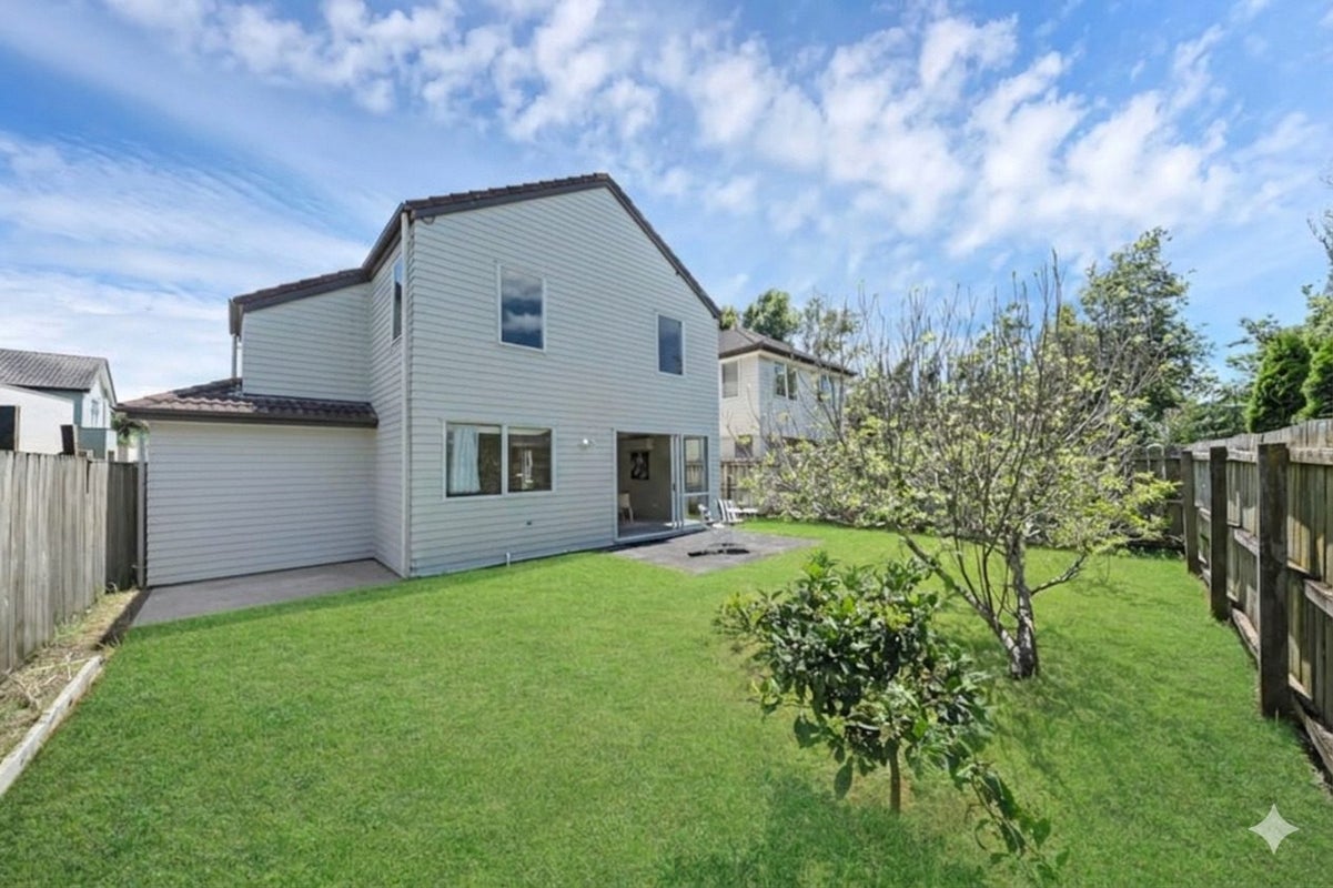 17 Marengo Parkway, Takanini, Auckland - Carousel 1