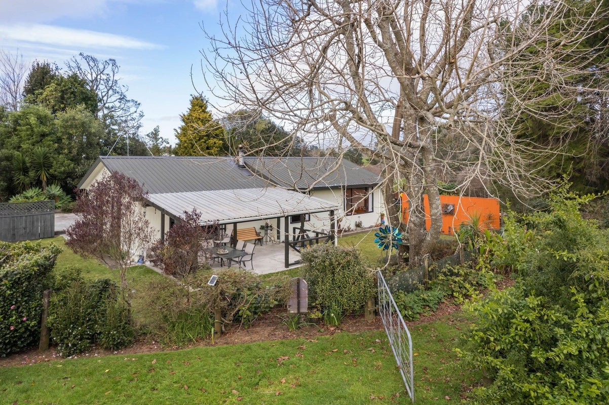 6 The Meadows, Katikati, Katikati - Carousel 25