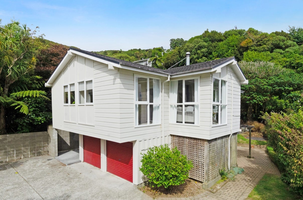 84 Beauchamp Street, Karori, Wellington - Carousel 30