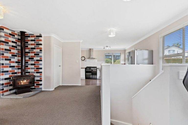 22 Hamurana Road, Omokoroa, Omokoroa - Carousel 2