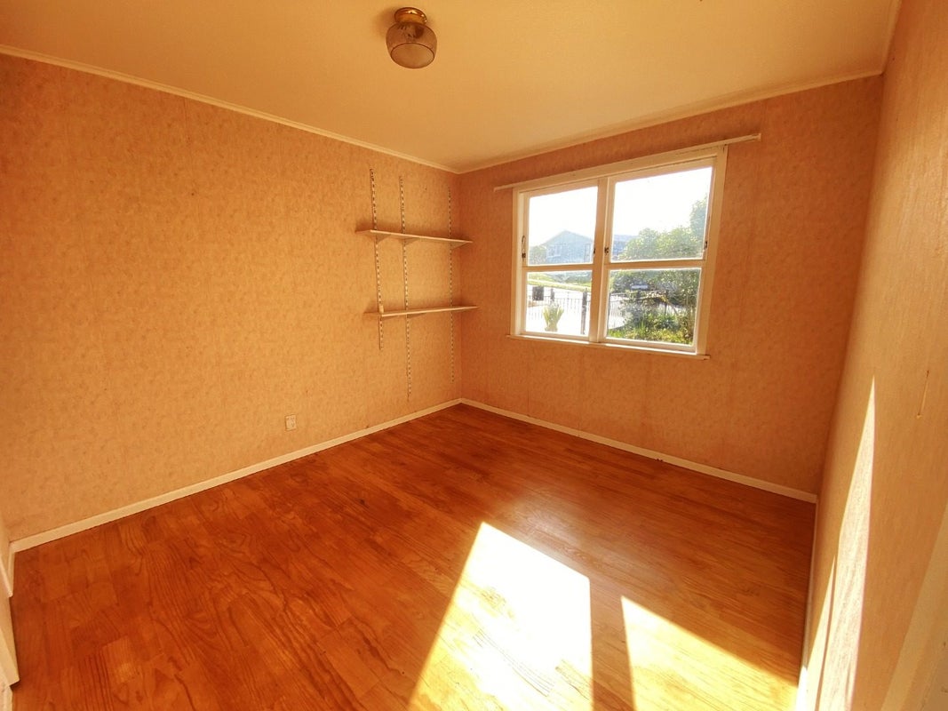 39 Roseanne Road, Manurewa, Auckland - Carousel 1