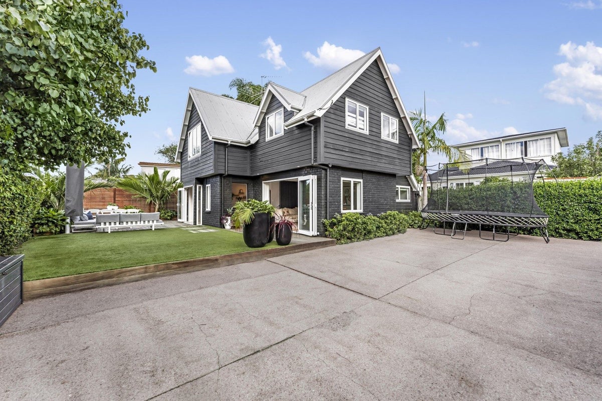 5 Dempsey Street, Remuera, Auckland - Carousel 1