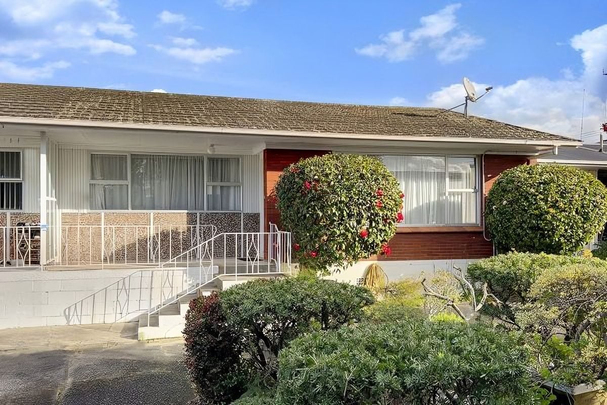 3/174 Blockhouse Bay Road, Avondale, Auckland - Carousel 1