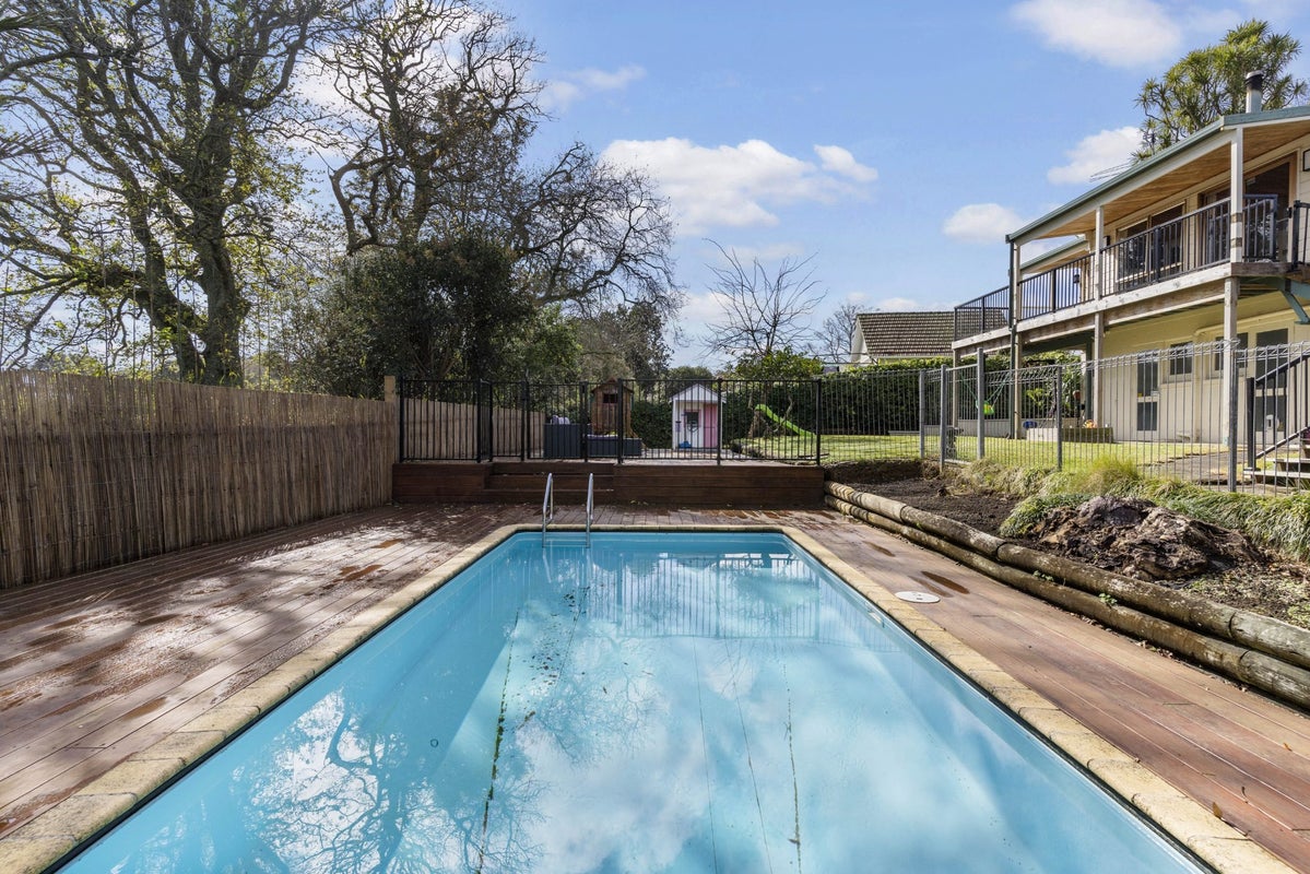 74 Red Hill Road, Red Hill, Papakura - Carousel 1