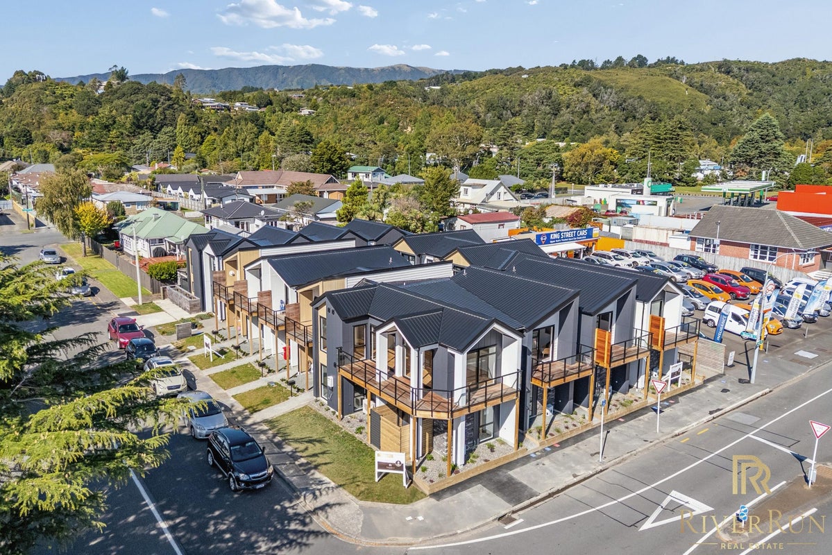 18C King Street, Upper Hutt Central, Upper Hutt - Carousel 2