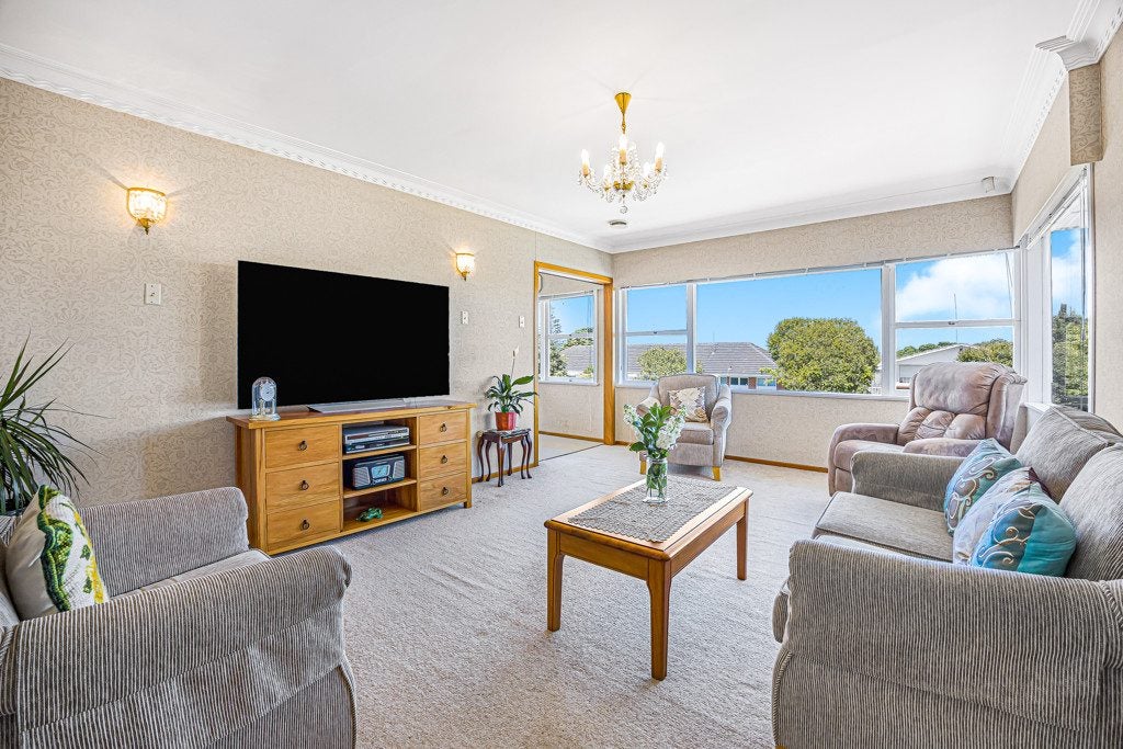 39 Holland Road, Hillcrest, Auckland - Carousel 2