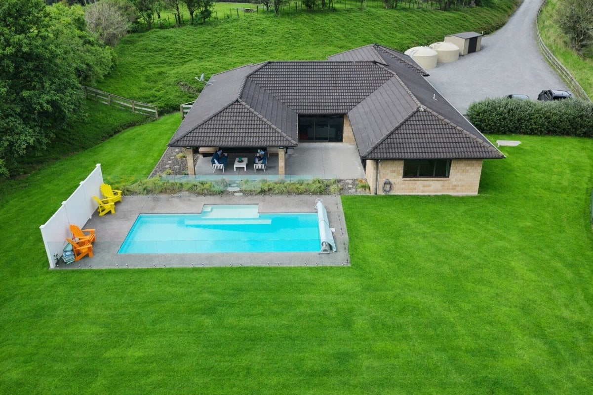 211 Woolrich Road, Te Kowhai, Hamilton - Carousel 1