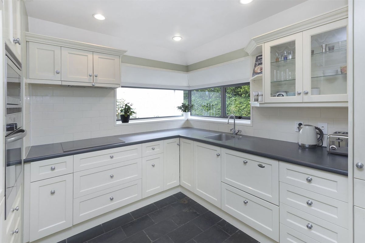 2/443 Avonhead Road, Avonhead, Christchurch - Carousel 2