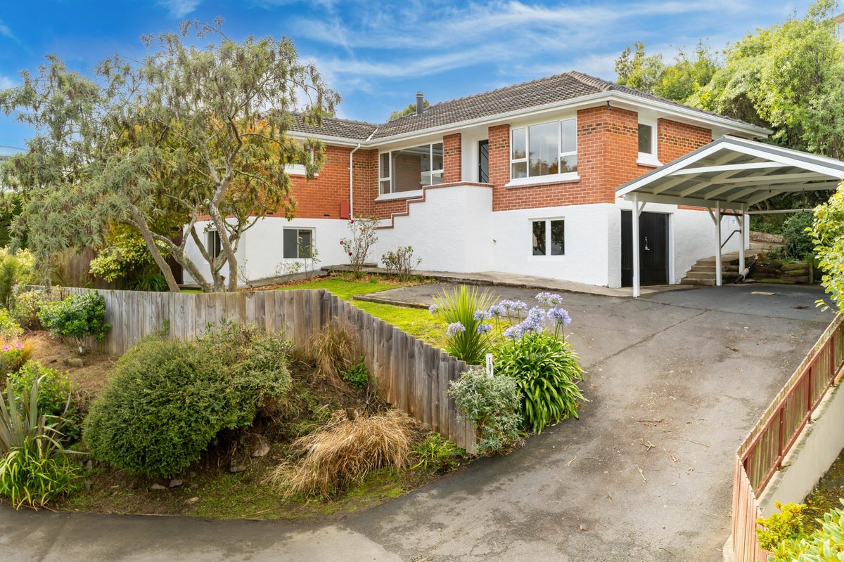 107 Doon Street, Waverley, Dunedin - Carousel 2
