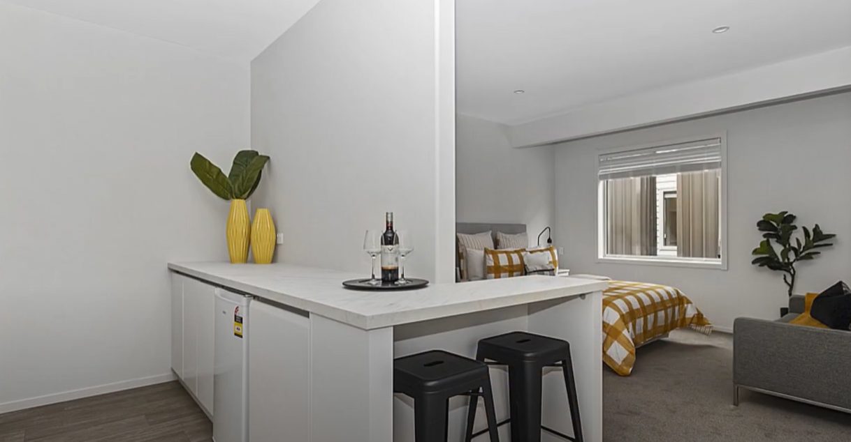 2/28 Cameron Road, Hamilton East, Hamilton - Carousel 1