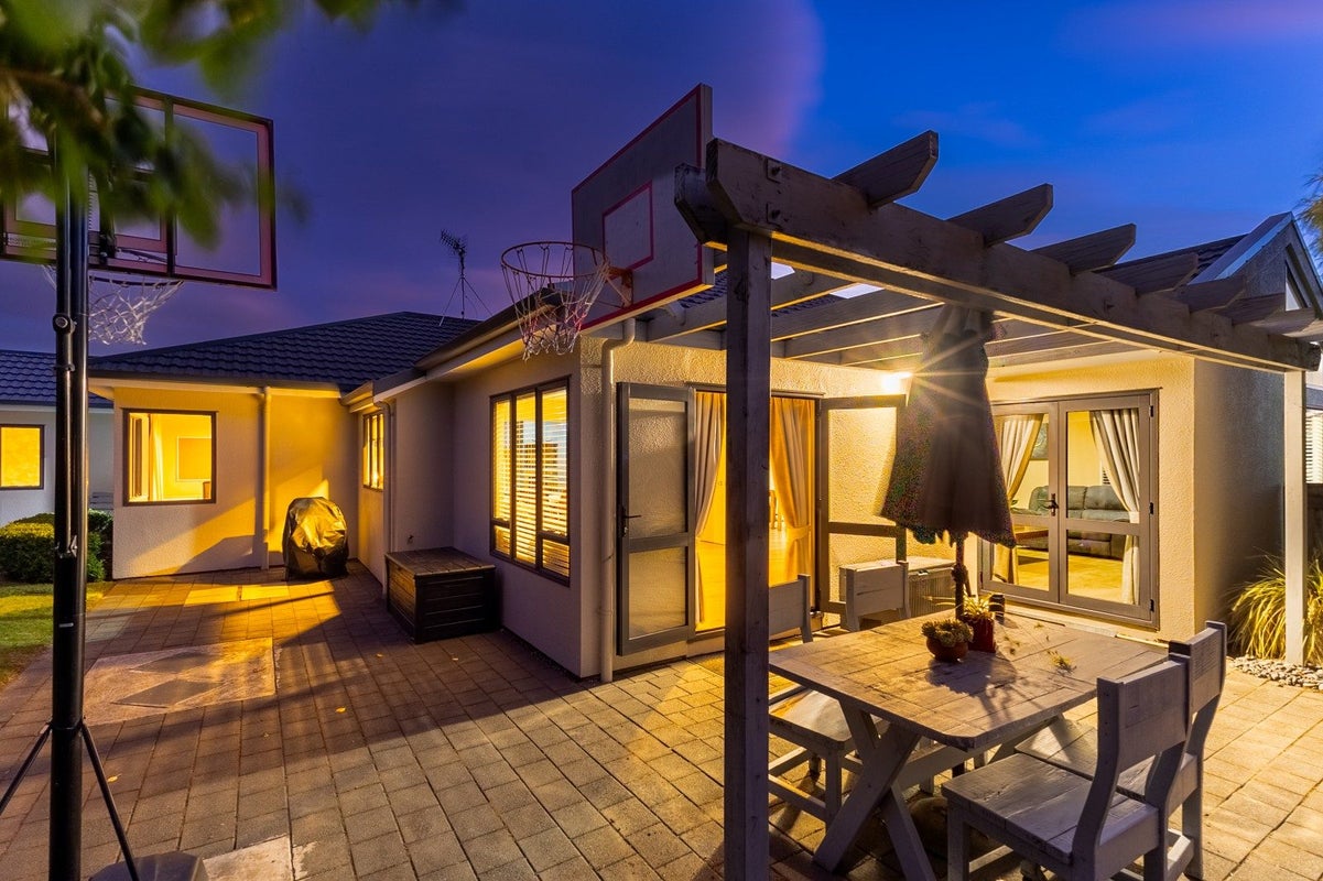 7 San Vito Place, Paraparaumu Beach, Paraparaumu - Carousel 2