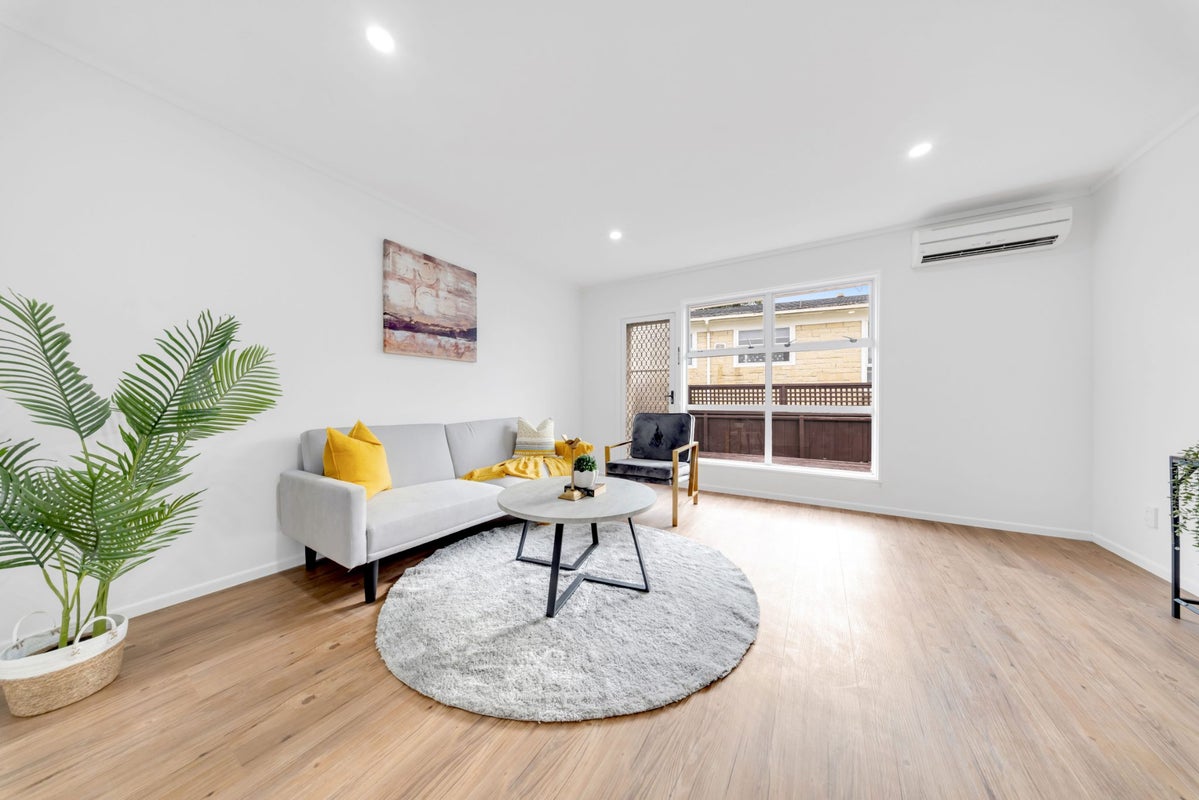 3B Kelvyn Grove, Hill Park, Manukau City, Auckland - Carousel 1