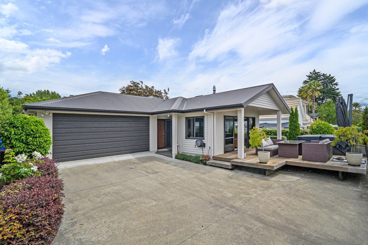 26A Fulford Road, Havelock North, Havelock North - Carousel 1