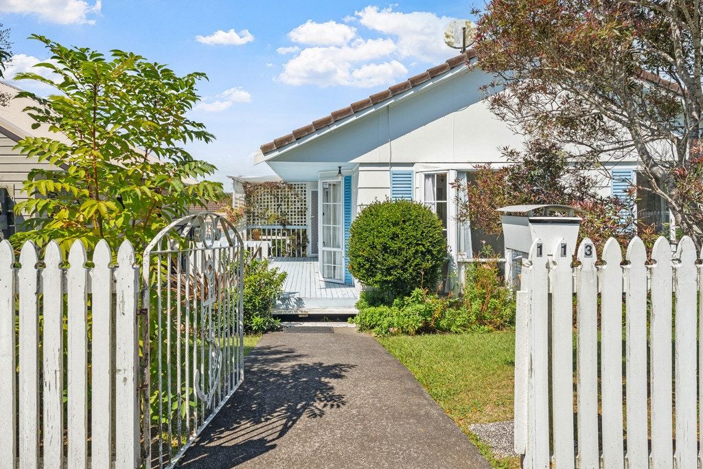 1/113 Rosario Crescent, Red Beach, Whangaparaoa - Carousel 2