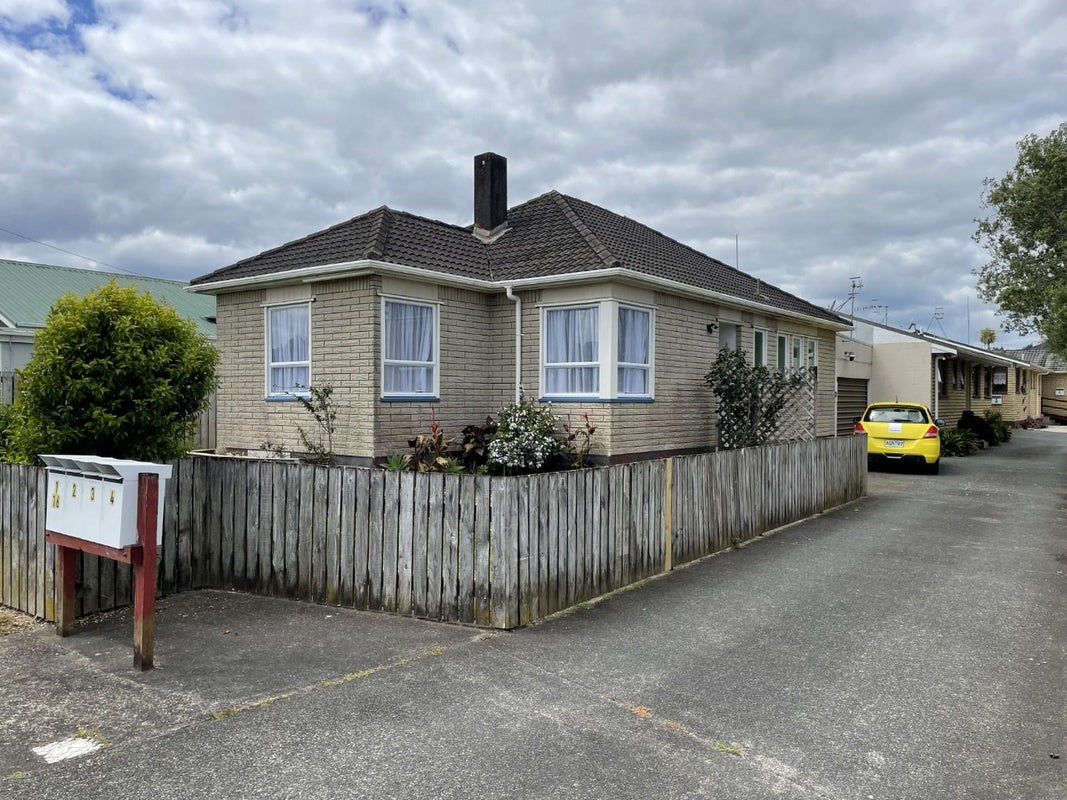1/16 Park Avenue, Kensington, Whangarei - Carousel 1
