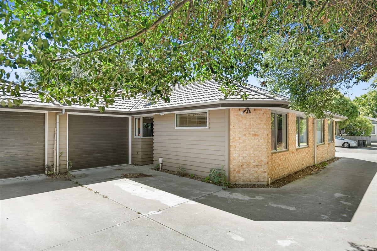 36A Walpole Street, Waltham, Christchurch - Carousel 1