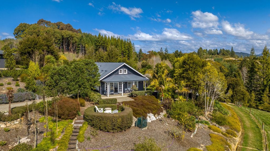 273 College Street, Motueka - Carousel 2