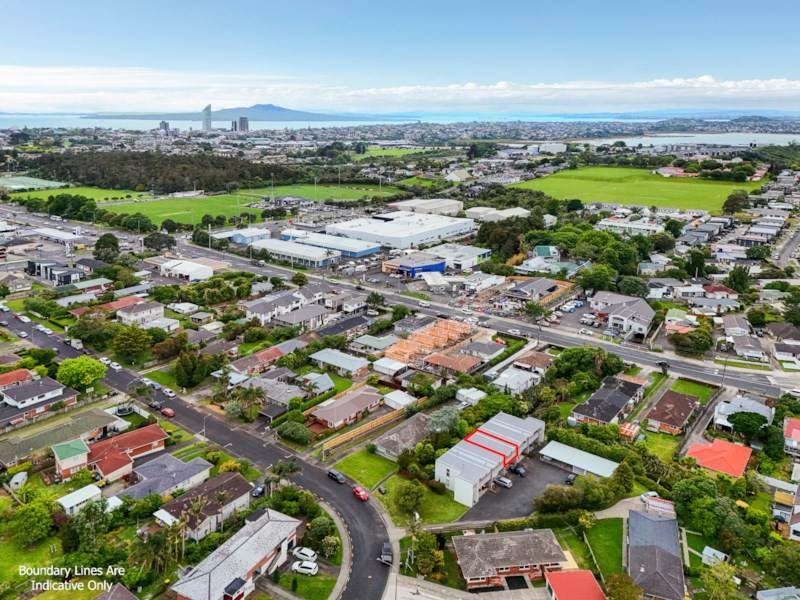 3/28 Evelyn Place, Hillcrest, Auckland - Carousel 1