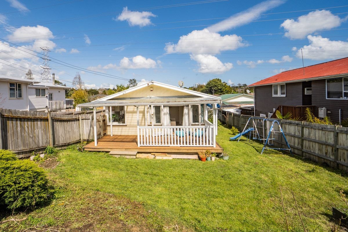 49 Margate Road, Blockhouse Bay, Auckland - Carousel 1