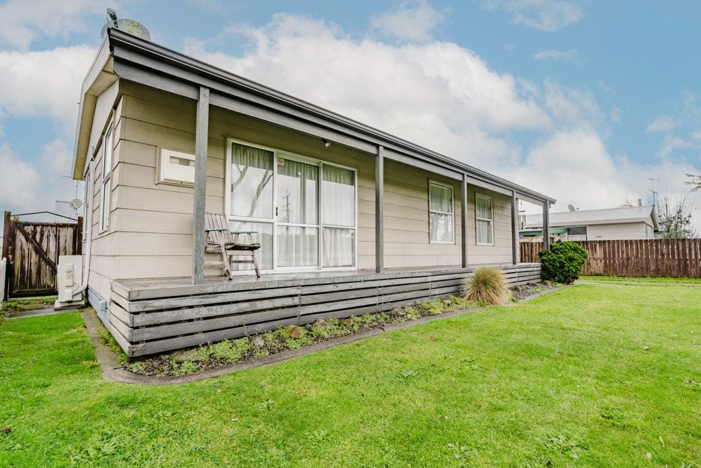 213A Tuhikaramea Road, Dinsdale, Hamilton - Carousel 2