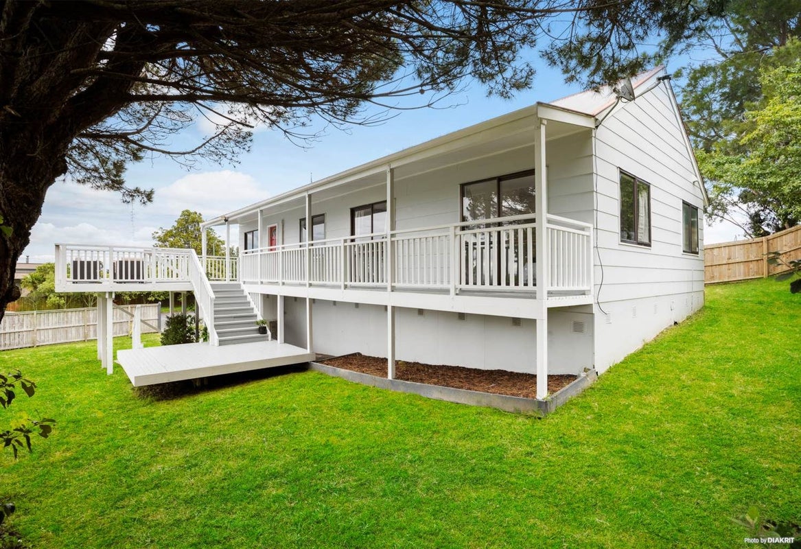 48 West Harbour Drive, West Harbour, Auckland - Carousel 2
