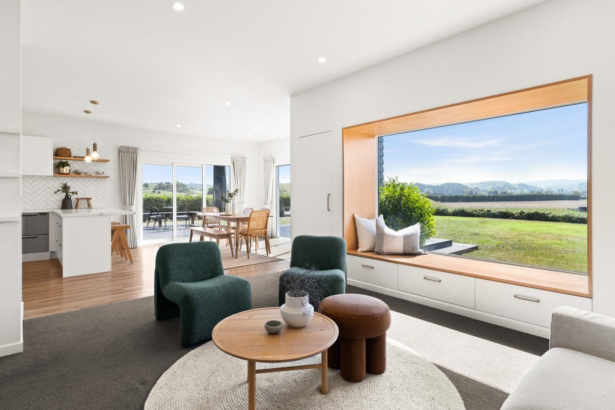 30 Penrith Road, Poraiti, Napier - Carousel 1