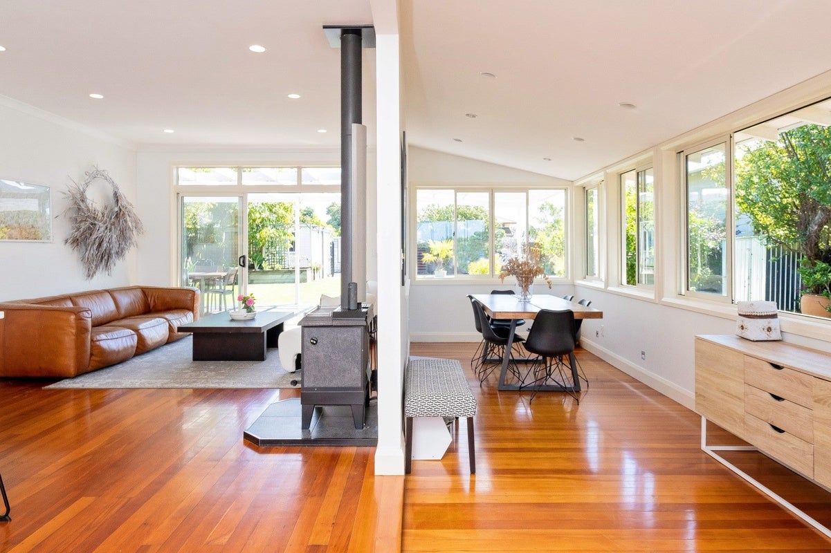 1A Finnis Lane, Hospital Hill, Napier - Carousel 1