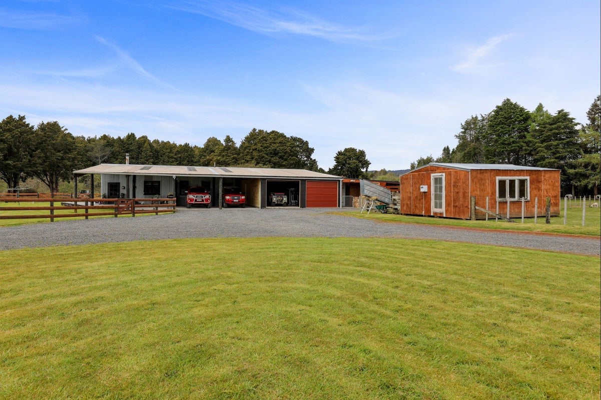 22 Onematua Road, Owhango - Carousel 2