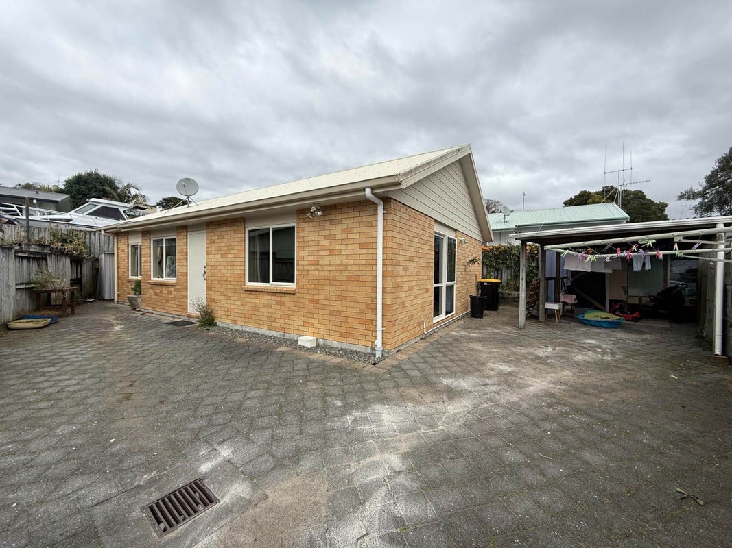 12 David Street, Judea, Tauranga - Carousel 1