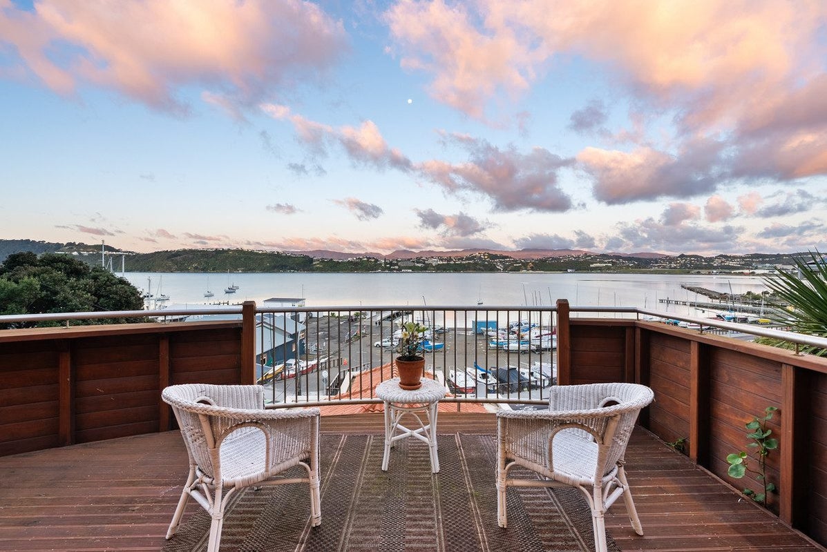 450 Evans Bay Parade, Hataitai, Wellington - Carousel 2