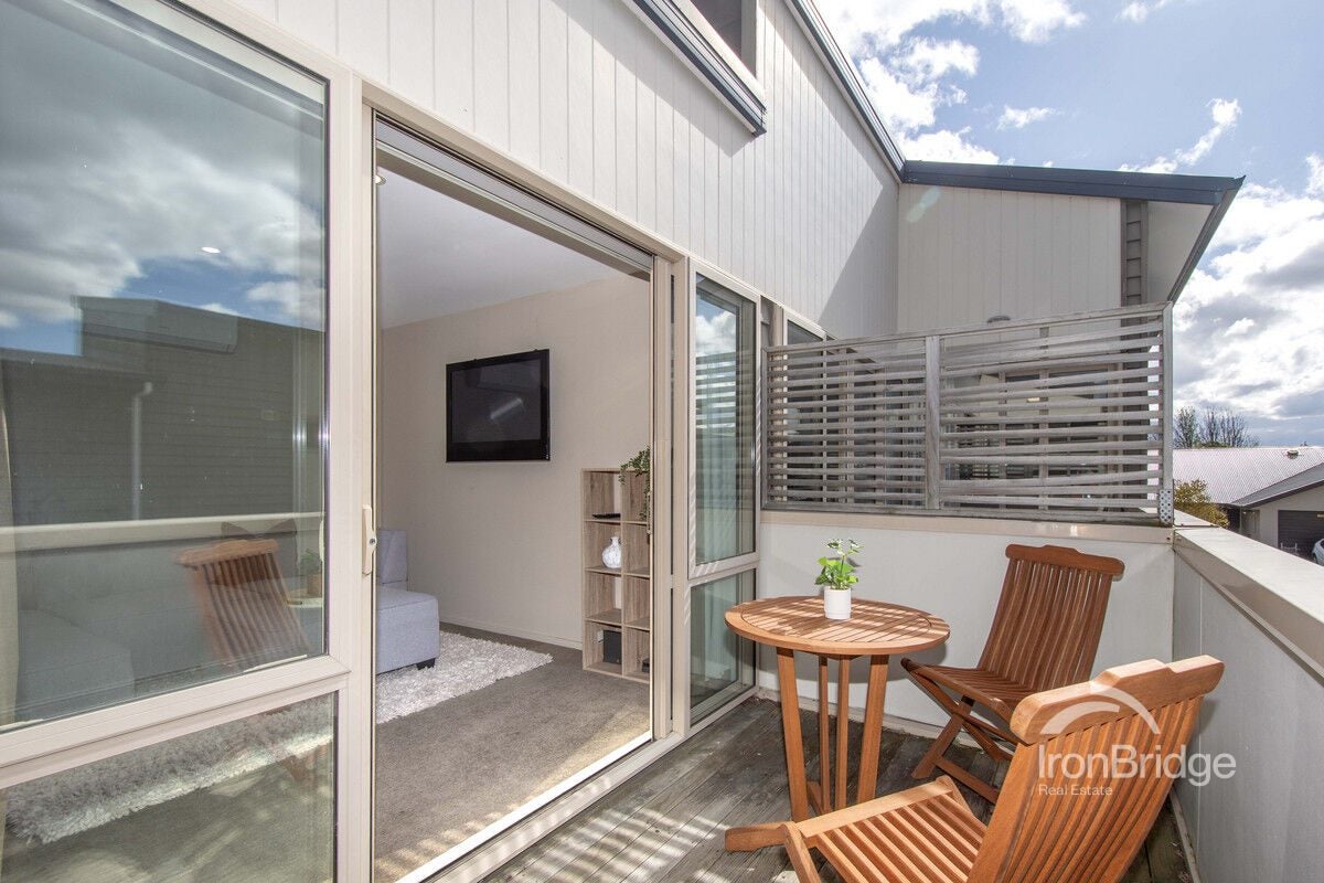 13/9 Cameron Street, Sydenham, Christchurch - Carousel 1